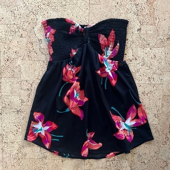 Roxy Strapless Floral Top - Picture 1 of 8